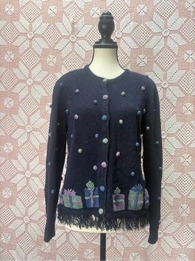 Vintage 2002 | Christopher & Banks Hand Embroidered Knit Present Sweater